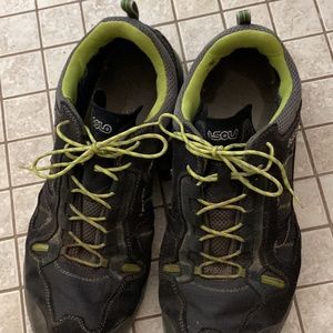 Mens Asolo hiking shoes size 13